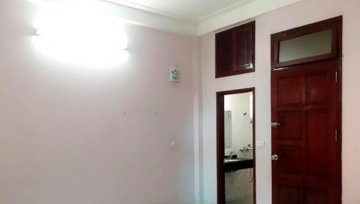 CHO THUÊ NHÀ NGUYÊN CĂN Ở GĐ, LÀM VP PHỐ QUAN NHÂN,  4 TẦNG, 4 NGỦ, 52M2, GIÁ 13.5 TRIỆU